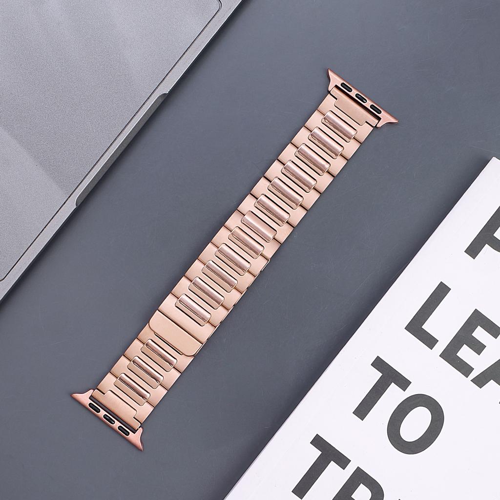 Suitable for Apple Watch Strap New Steel Strap Metal Chain Applewatch Strap s10s9ultra2se Stainless Steel s8iwatch Male and Fema