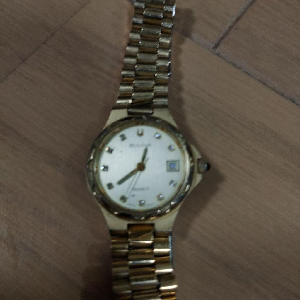 Used BULOVA 9063-5020 Gold Date Ladies Watch