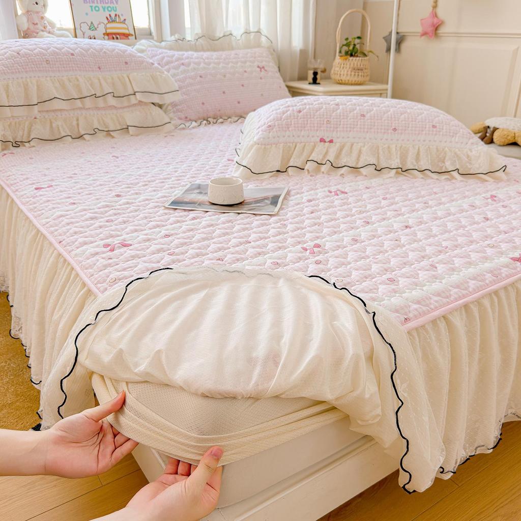 Korean Style Crinkled Gauze Quilted Bed Skirt with Fresh Lace Trim - Non-slip Home Bedding Set
