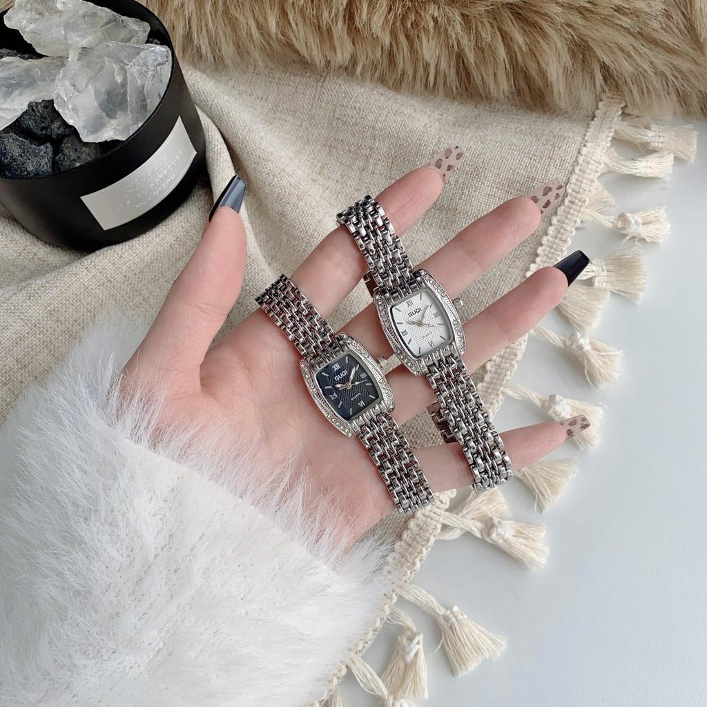 Watch Pointer Wine Barrel Shape Light Luxury Antique Bracelet Roman Face Quartz Watch Women