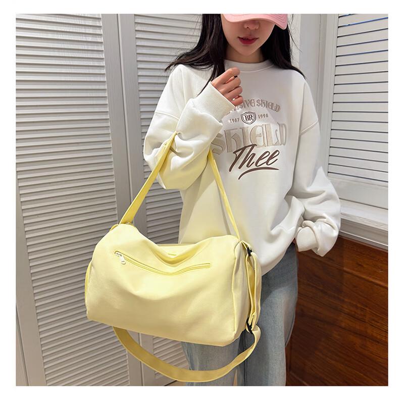 Newcity Women s Lightweight Sports  Travel Duffel Bag