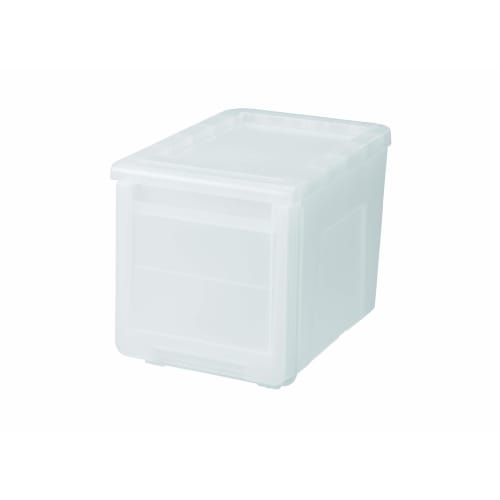 Tenma Kabazoko 30-Deep Storage Box, a 40cm deep storage case perfect for walk-in closets. This fully assembled storage case features a stopper to prev