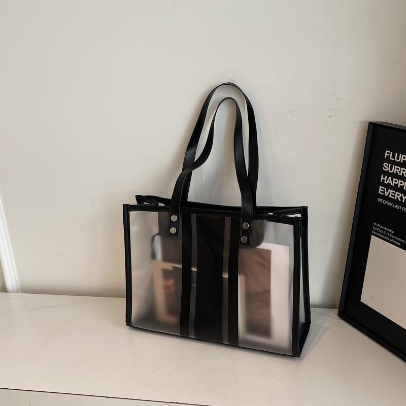 

Spring new foreign style large-capacity bag casual fashion 2025 trend texture women s simple shoulder tote bag