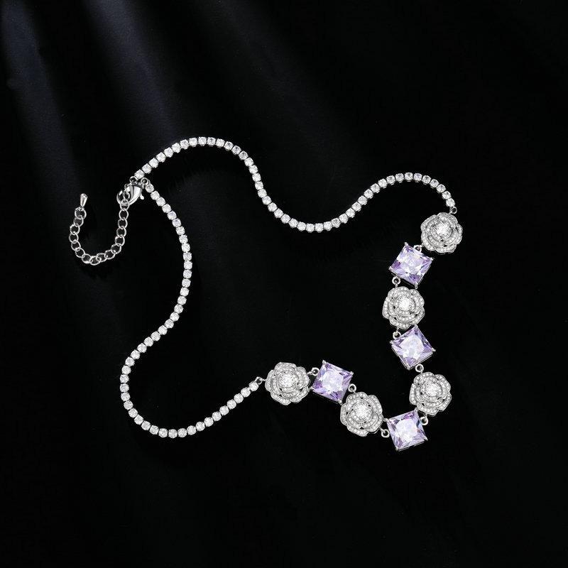High-end Zircon Camellia Necklace Light Luxury Accessories Collarbone Chain Bracelet Earrings Dress with Elegant Jewelry Set