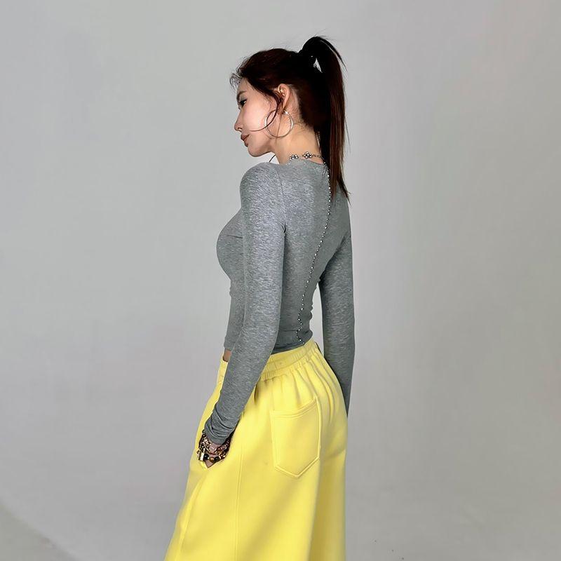 

Li Wanjun Fashion Sexy Brushed round Neck Long Sleeve Top Women s Early Autumn Back Rivet Inner Bottoming Shirt T-shirt Grey Tops((Length 43cm)) XL((57.50 kg-62.50 kg)