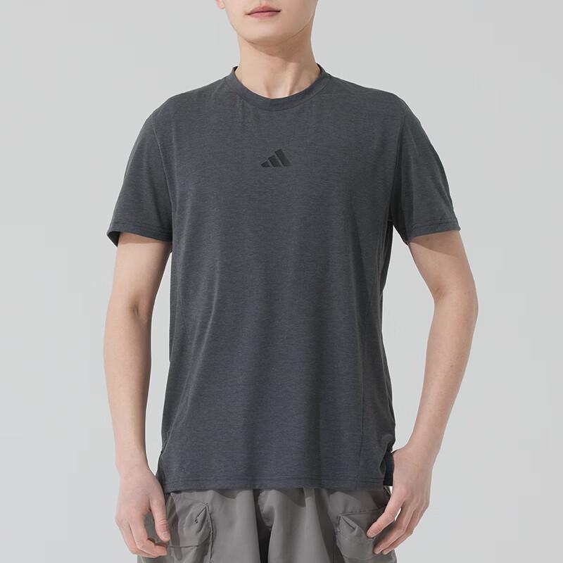 Adidas Men s Training Crew Neck T-Shirt IS3809 M