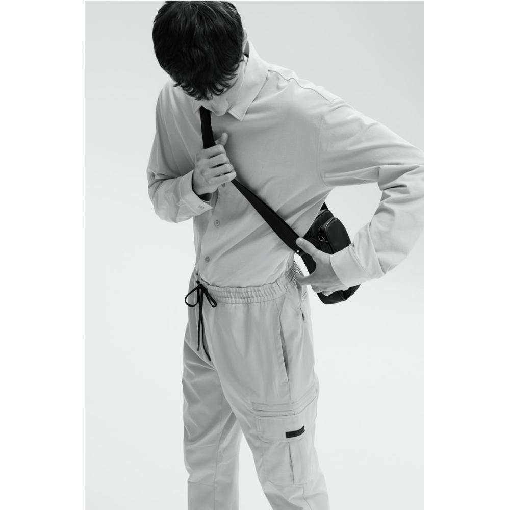 H M sliM Fit Cargo Pants ligHt Grey