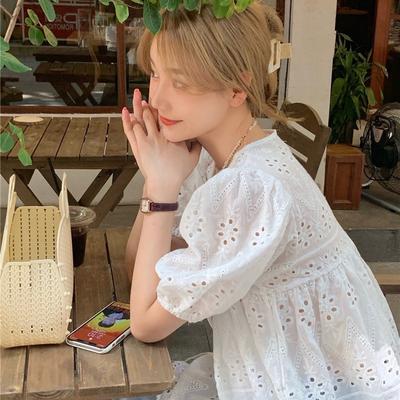 French White Design with Hollow Lace Top for Women's Clothing Summer Versatile Loose Short Sleeved Shirt Bubble Sleeved Shirt