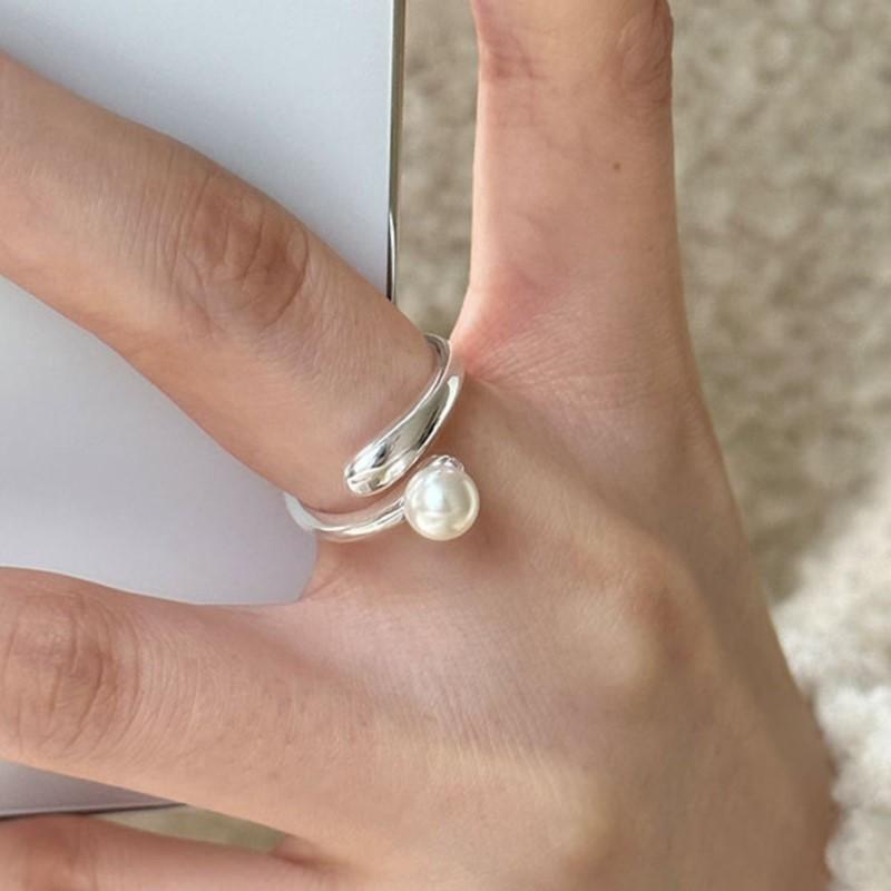 Silver Exquisite French Imitation Pearl Ring for Women Simple Adjustable Ring Party Jewelry Gifts