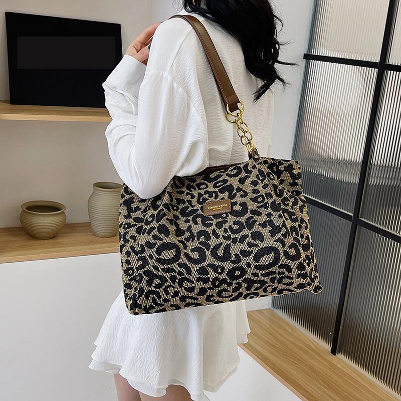 Leopard Design Fashion Underarm Bags Women Versatile Large Capacity Shoulder Bags Female Shopper Tote Bags Handbags