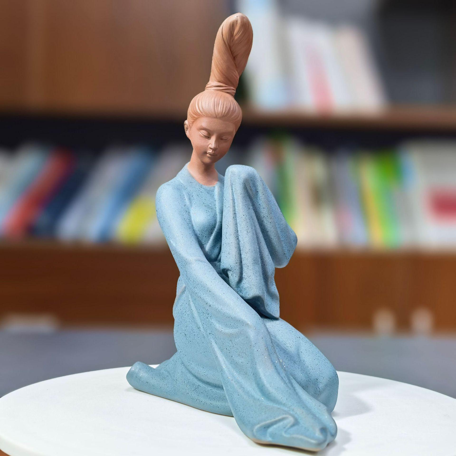 

Exquisite Zen Tea Table Ornaments - Court Ladies Figures for Living Room, Study & Bedroom Decor