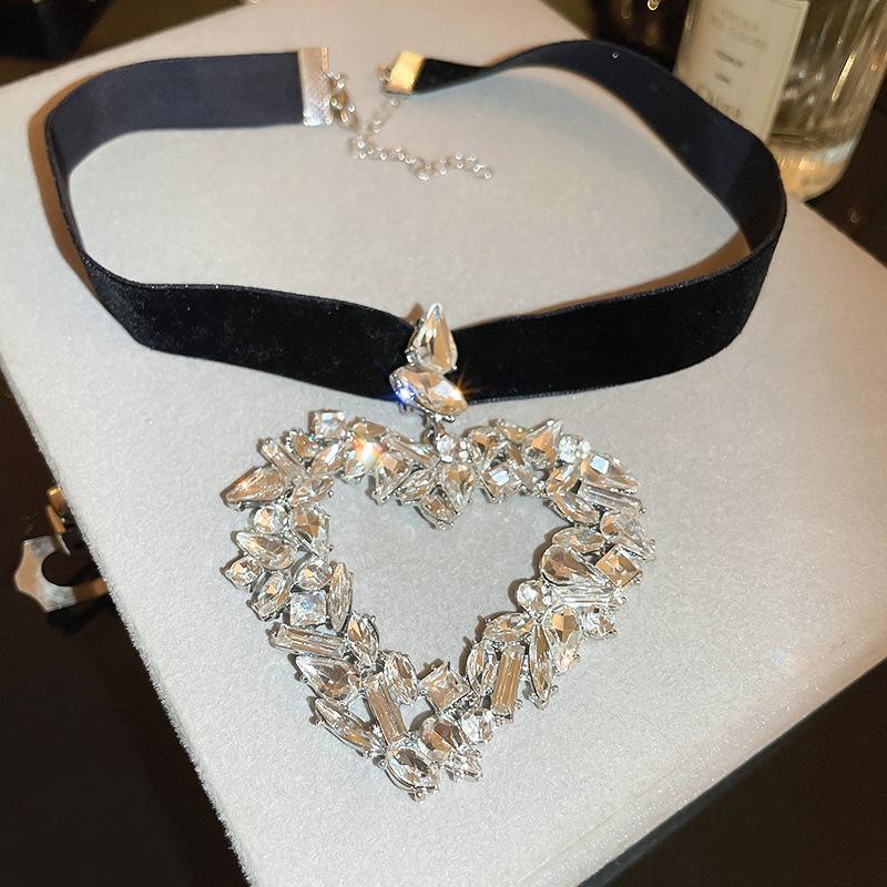 Korean super flash diamond bow tassel necklace fashion personality collarbone chain necklace women