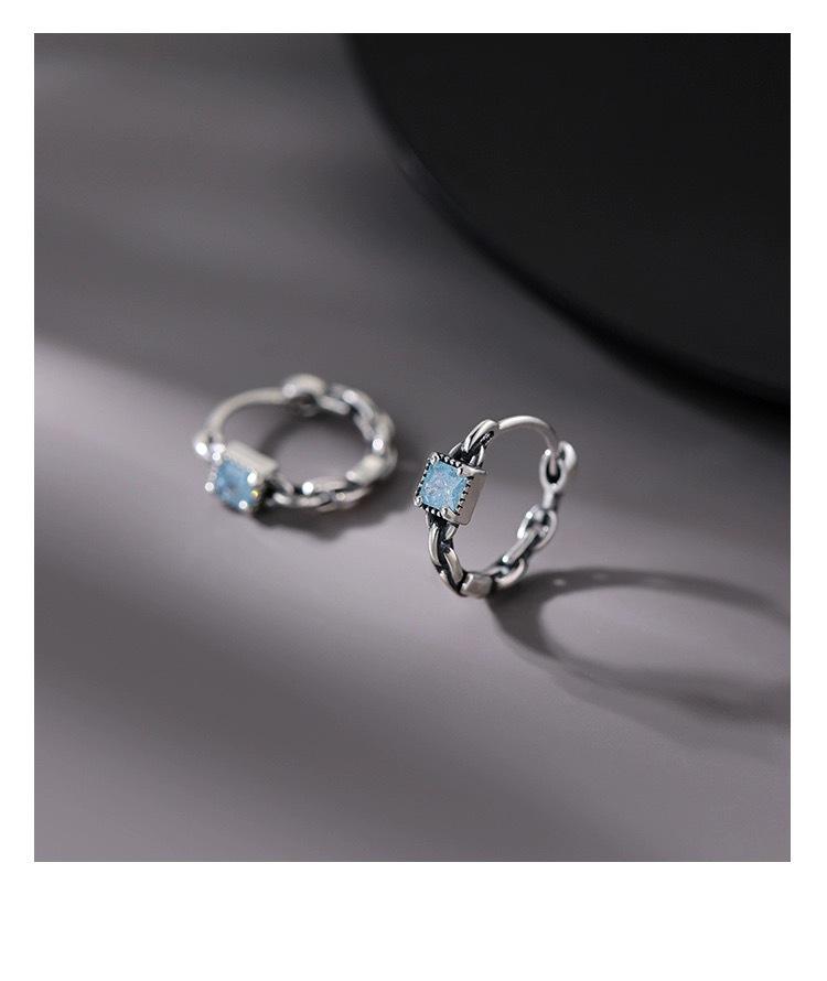 S925 Sterling Silver Sugar Cube Earrings with Personalized Blue Diamond Chain – Retro Distressed High-End Design