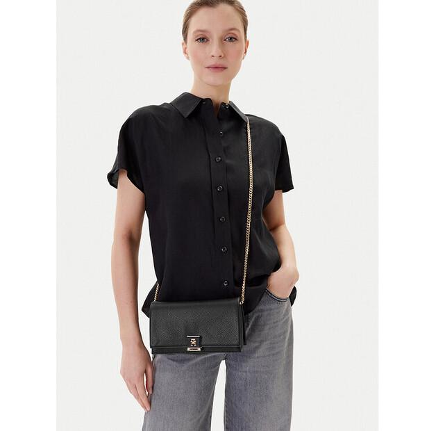 Сумка Tommy Hilfiger Th Her Flap One Size 26980₽