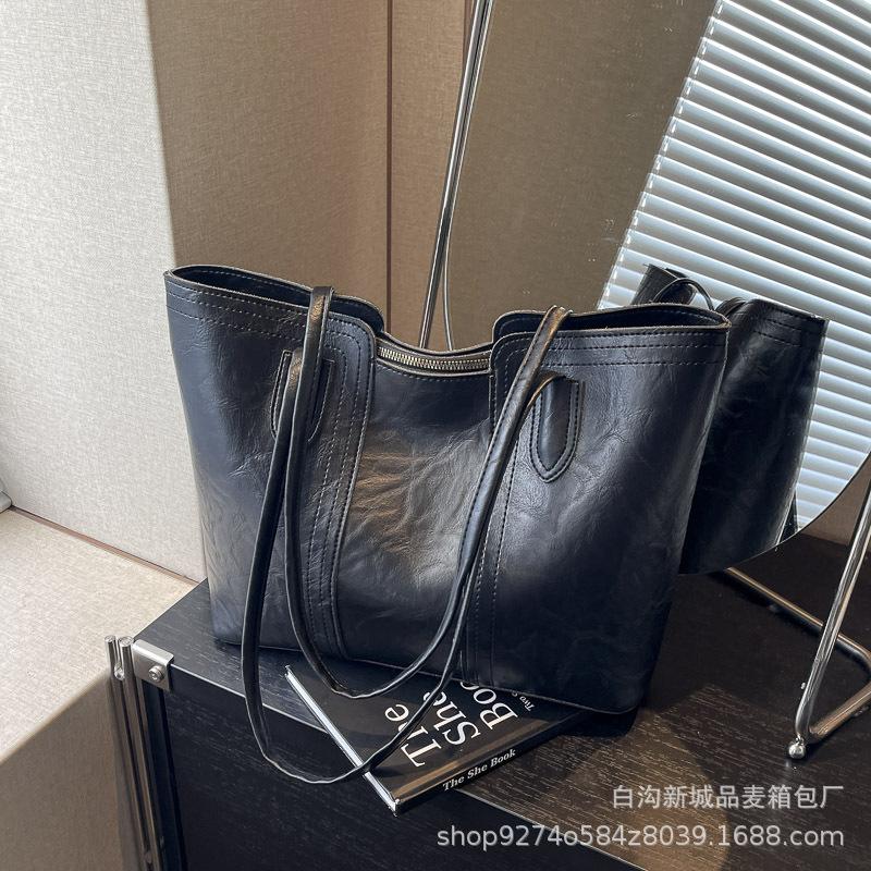 

etro big bag women s new autumn and winter temperament versatile shoulder bag large capacity college student commuting чёрный