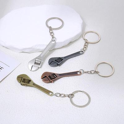 Portable Mini Wrench Tool Keychain - Zinc Alloy Metal, Creative Gift for Men
