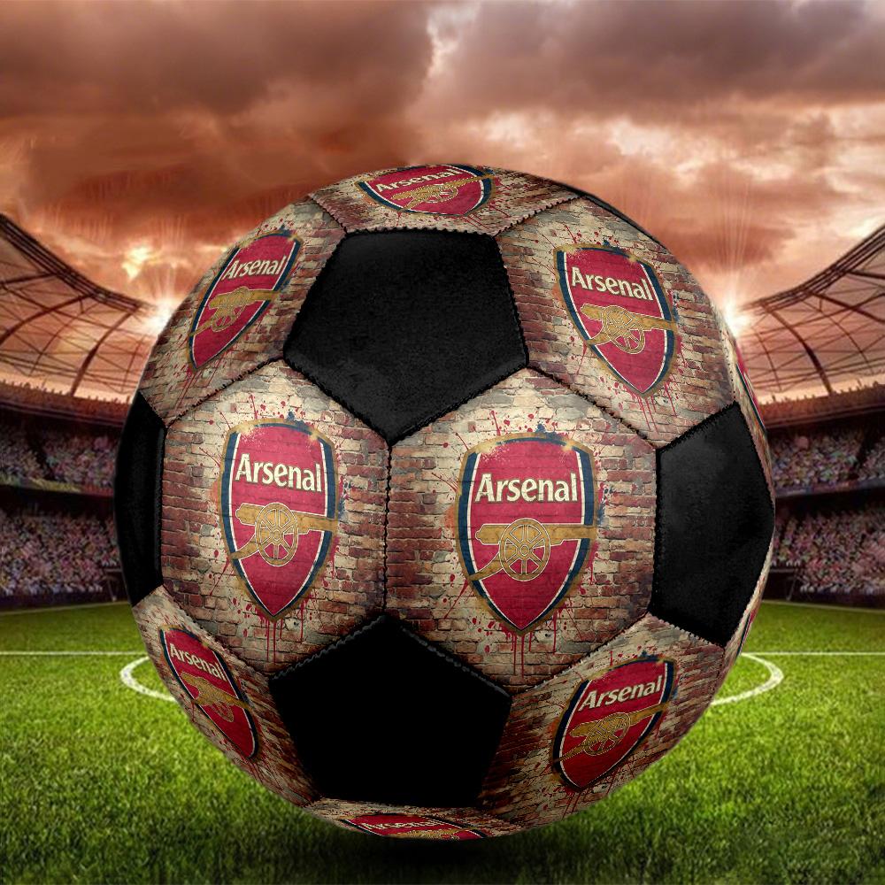 Arsenal Football Club Pallone da Calcio Colorato Per Tutte le Età Cucito a Macchina PVC Pronto per la Competizione Resistente Alto Rimbalzo.TAGLIA5