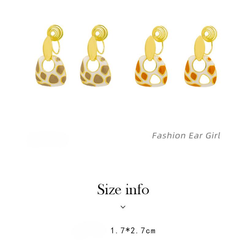 Geometric Women's Fashionable Mosquito Without Ear Piercings Ear Clips