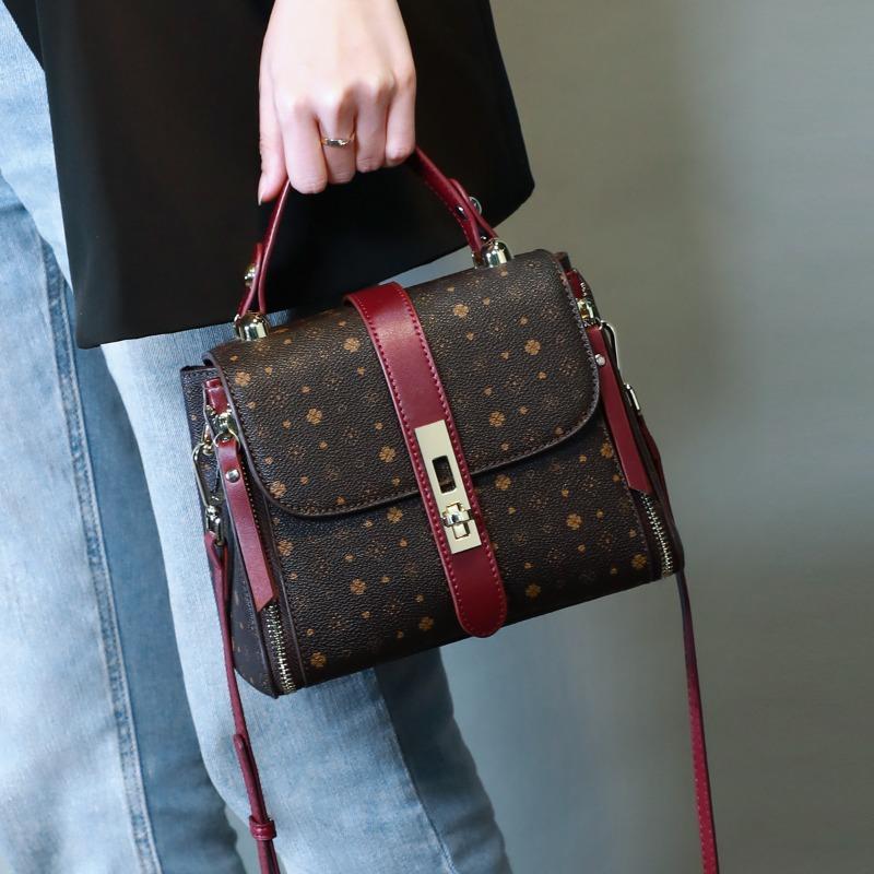 Bags Women s bags Shoulder bucket bags Versatile handbags Retro printed messenger bags Large capacity birthday gifts