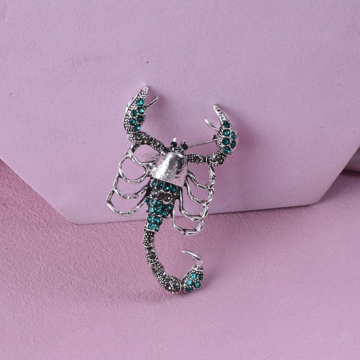 

Металлический значок Креативная брошь One Size серебряный