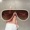 Flat Top Pilot One Piece Sunglasses Women For Men Luxury Brand Designer Vintage Punk Sunglasses Popular Rivet Big Frame Shades