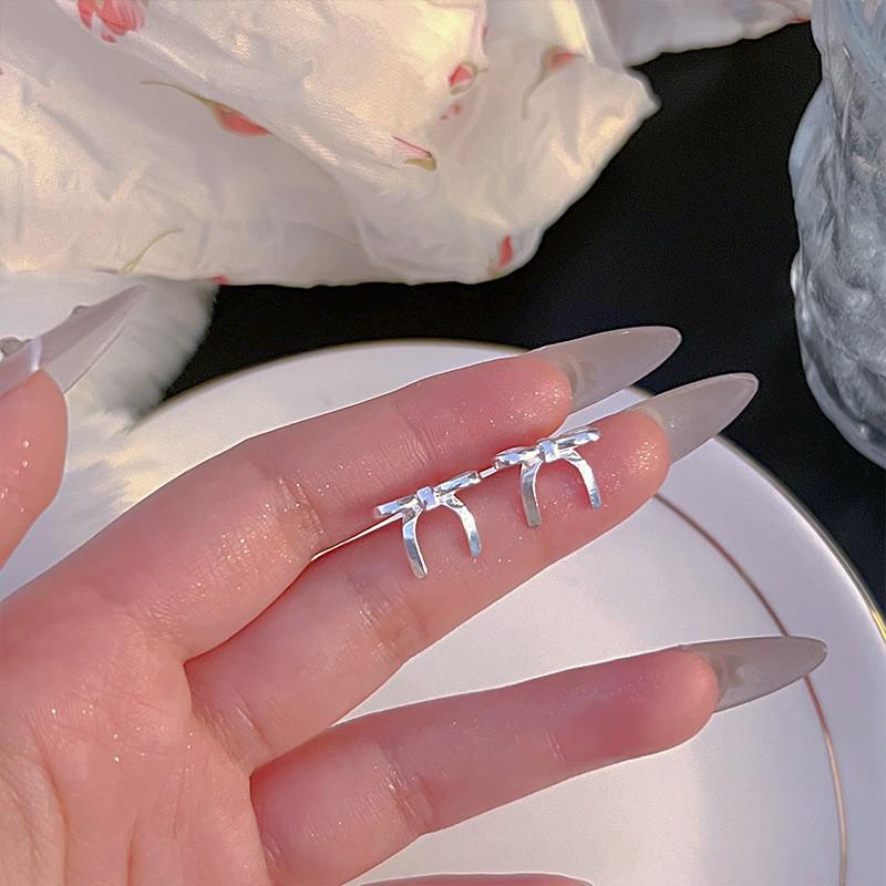 925 Sterling Silver Women's Ear Piercing Earrings - Versatile Cartilage Studs for Comfortable Sleeping