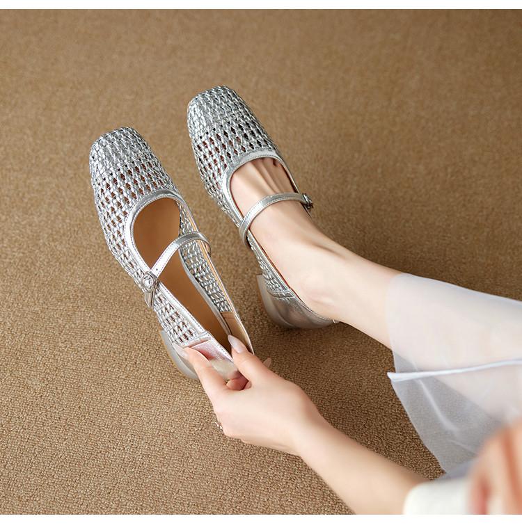 2026 Spring British Style Slimming and Breathable Mary Jane Shoes Women's Hollow Shallow Mouth Single Shoes