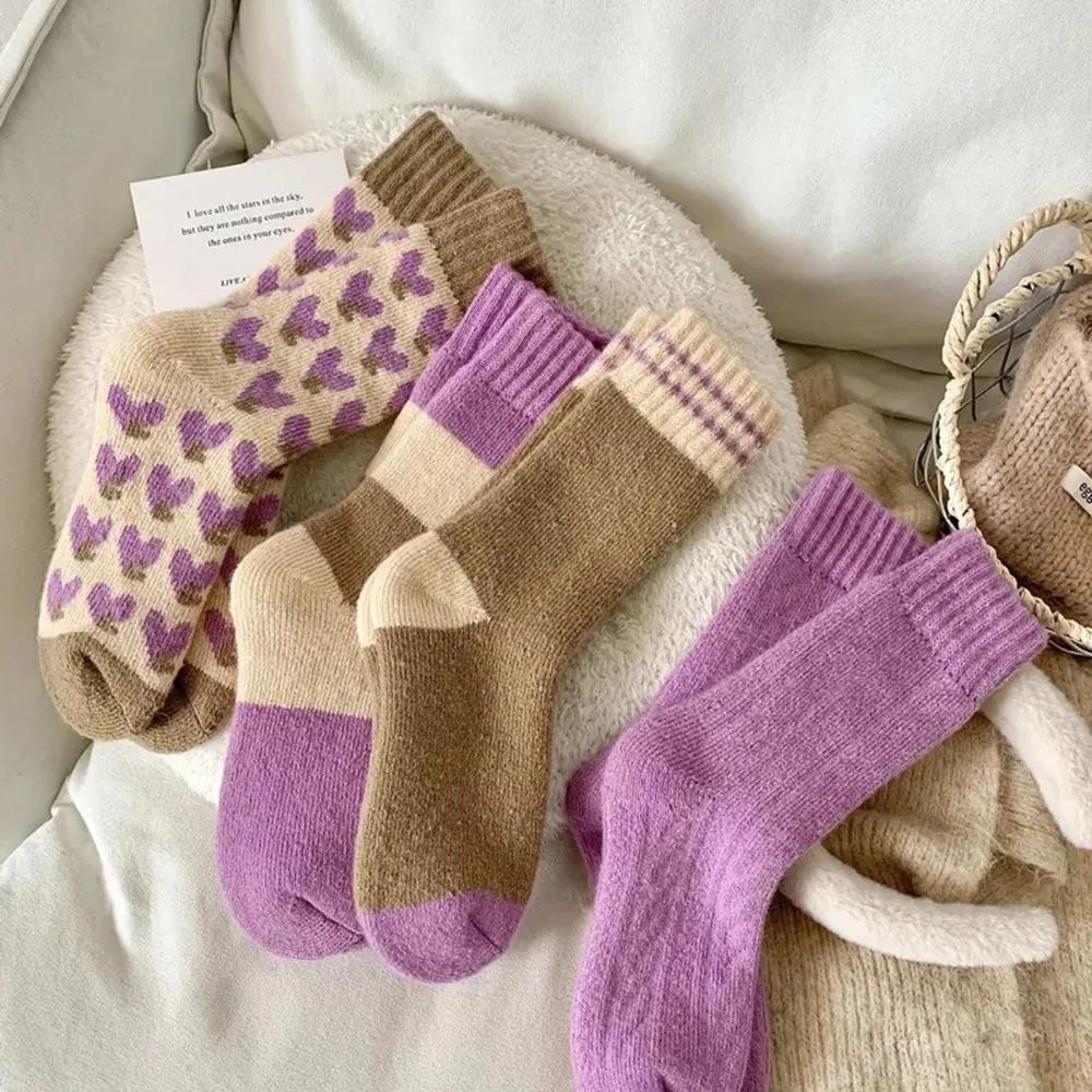 4 Pairs Women's Autumn Winter Mid-Length Socks Fashionable Versatile Purple Heart-Shaped Soft Warm Comfortable Casual Long Socks