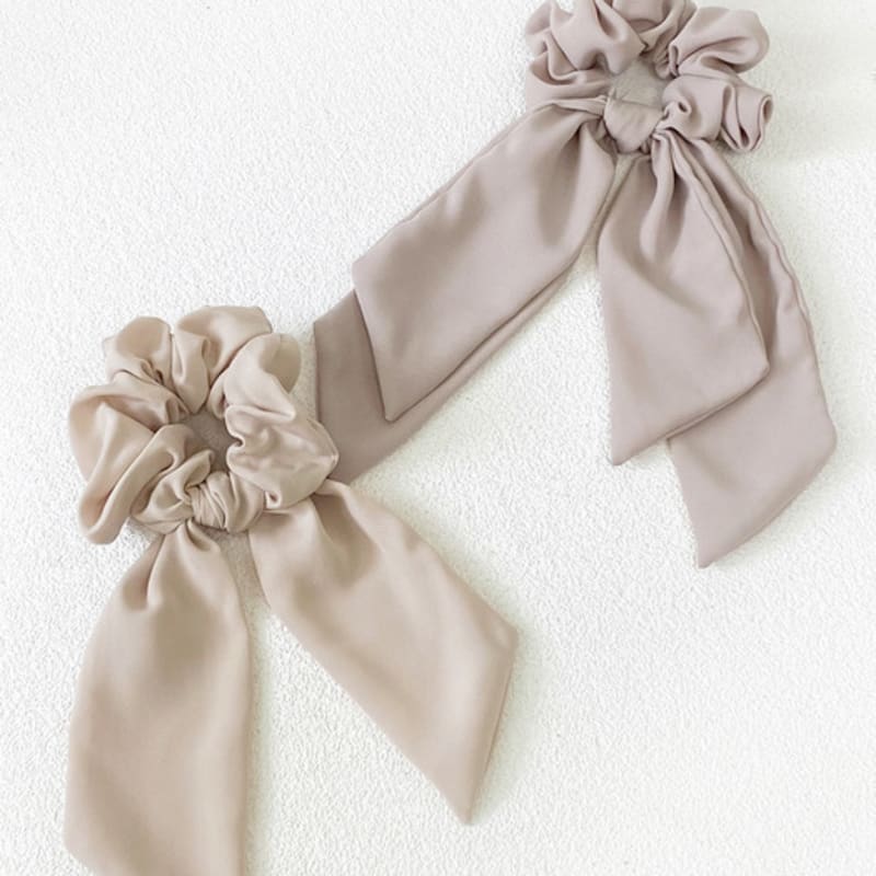 BESTY Natural Grace Scrunchie