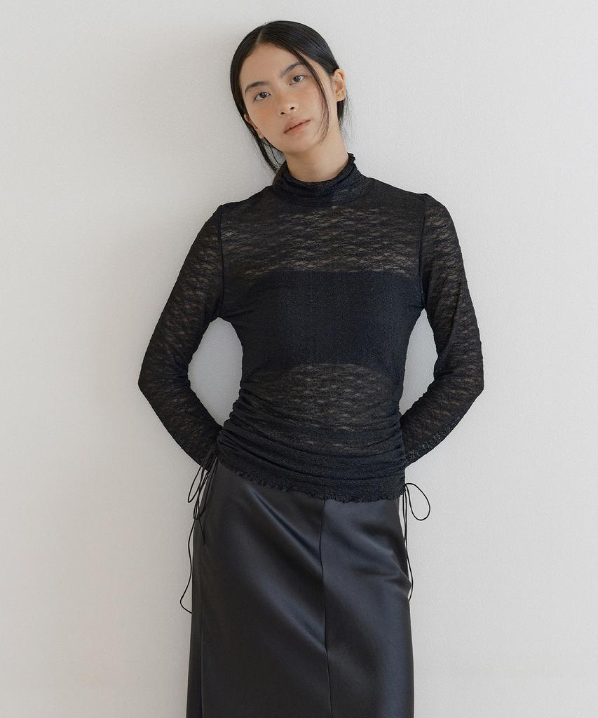 LUCIR ZU Lace String Turtleneck Top (Black)