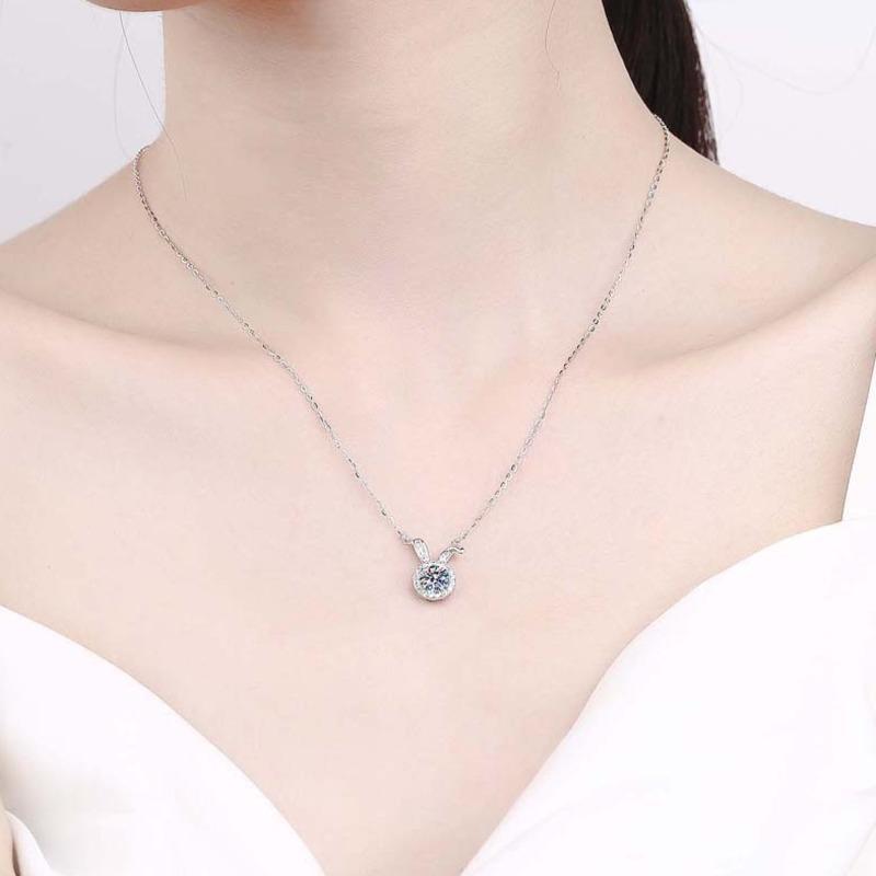 6.5mm Summer 925 Sterling Silver Moissanite Necklace For Women Cute Rabbit Pendant D VVS1 Fine Jewelry
