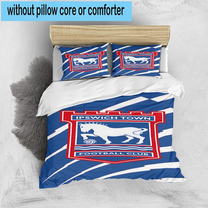 Set Biancheria da Letto con Stemma FC Ipswich 3 Pezzi, Include 1 Copripiumino e 2 Federe Perfetto per Camera da Letto, Dormitorio, Regalo di Natale per Fan