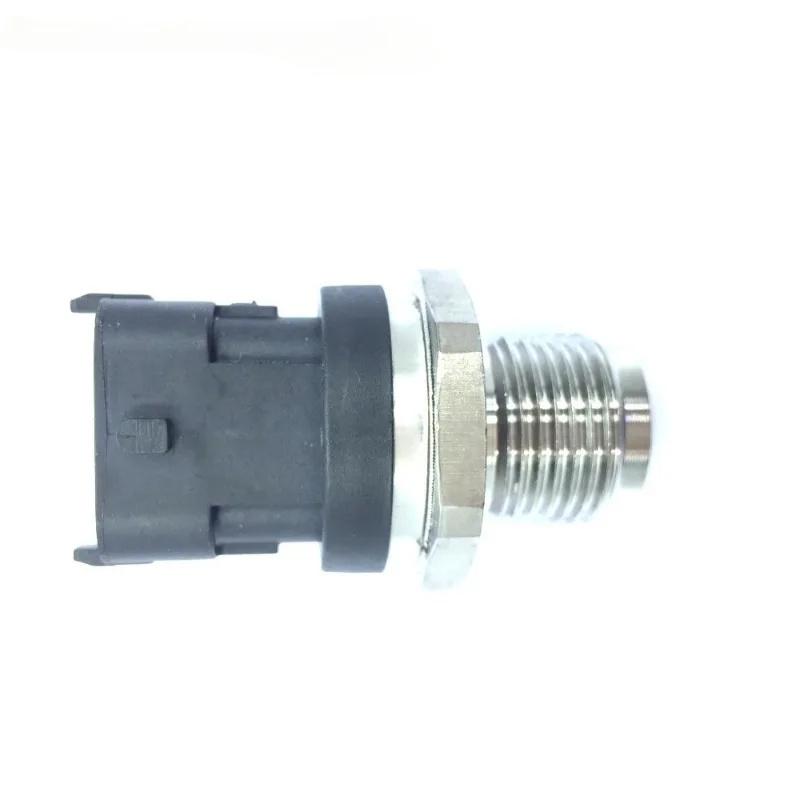 1pcs Best Brand New Fuel Rail Pressure Sensor 0281002851 For Dodge RAM VW FORD Cargo 1722 E 01 Fiat Iveco OE 0281006325