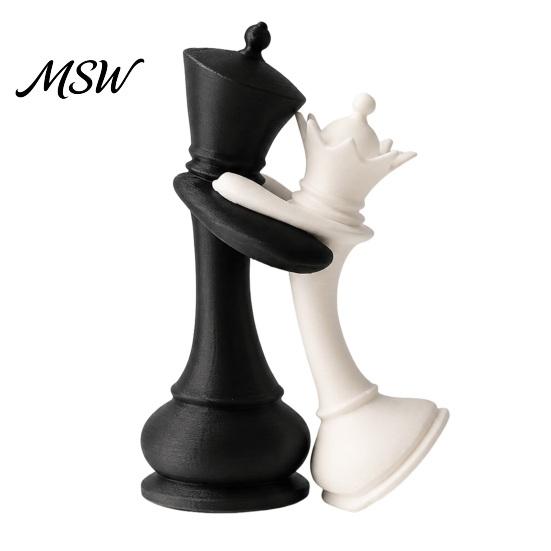 White Chess Decoration King Queen Piece Figurine, 3D Printed Couple Statue, Small Figurine Black for Anniversary Wedding Party Modern Decor
