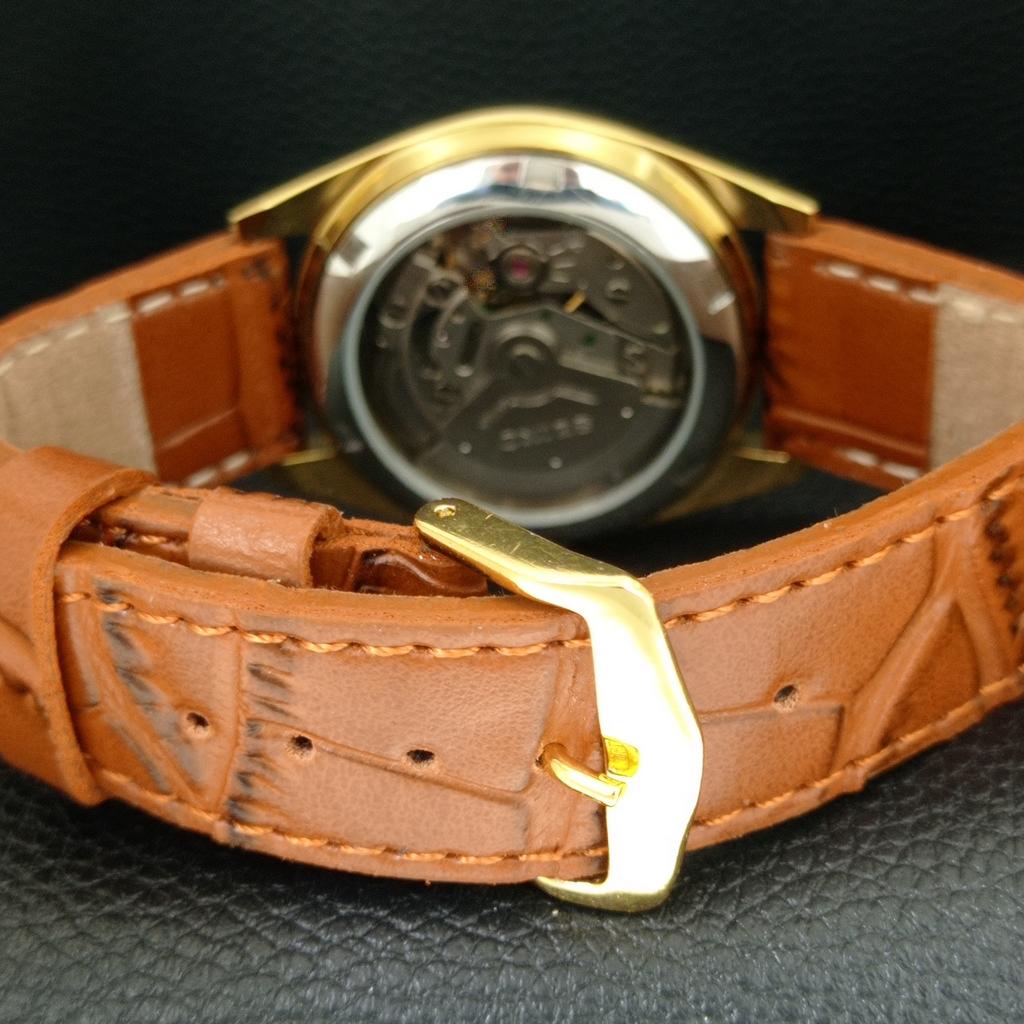 AUTOMATIC VINTAGE REFURBISHED SEIKO 5 JAPAN MENS WHITE DIAL WATCH a442345-1