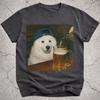Samojede trinkt Bier Shirt, Lustiges weißes Hundememe T-Shirt, Bierliebhaber Geschenk, Samojedenbesitzer Vintage Tee, Albernes Scherzshirt