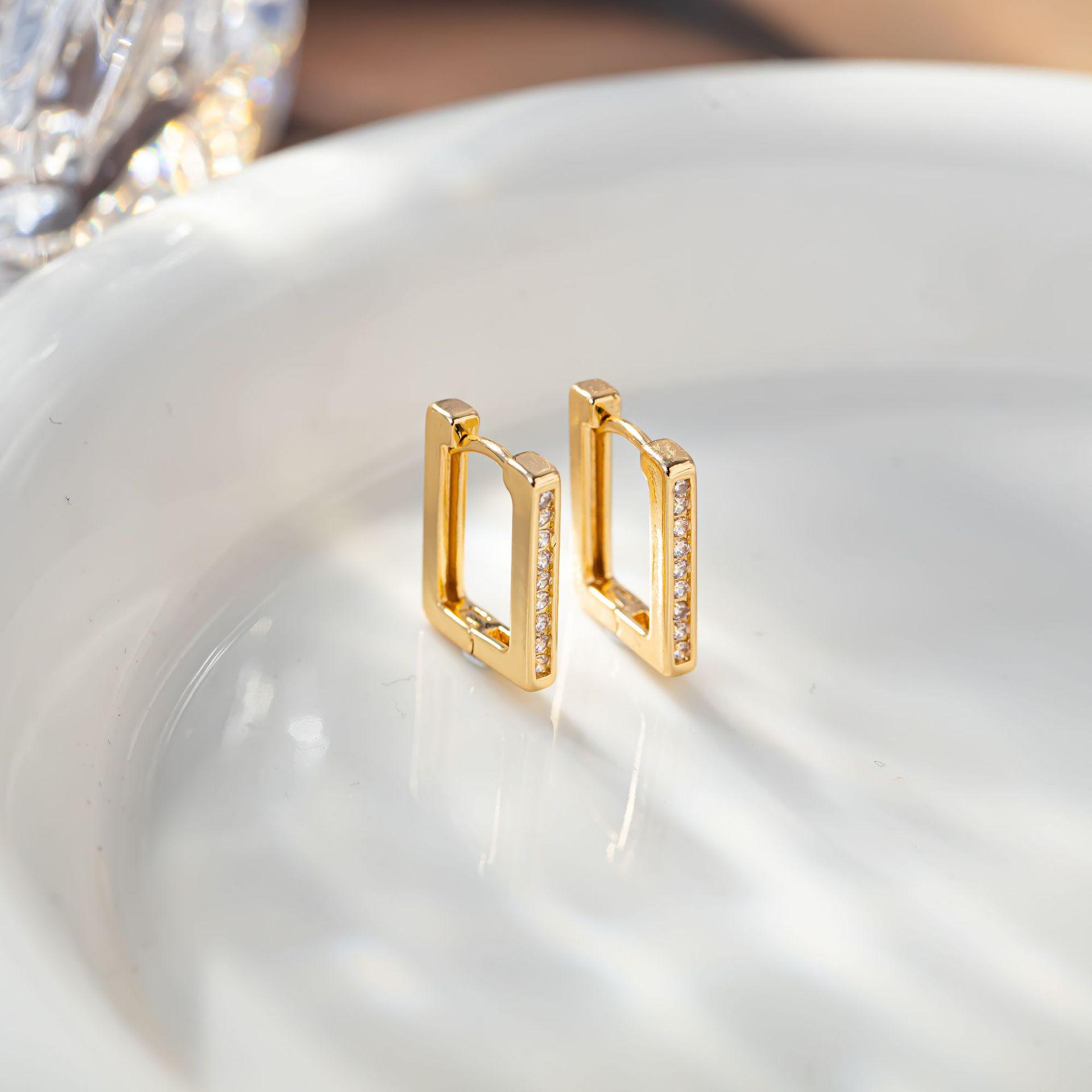 Hong Kong Style Rhinestone Square Geometric Earrings - Trendy and Chic Ear Studs