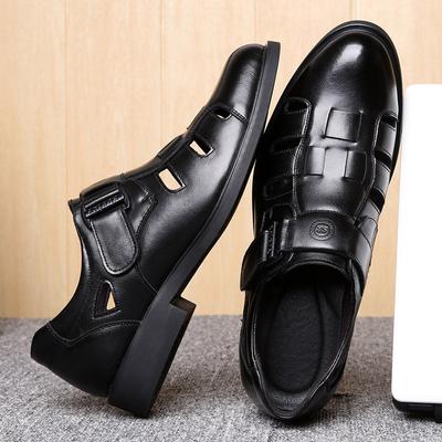 Lederschuhe Herren Sommer atmungsaktive hohle Sandalen echtes Leder Herren Business Casual Lochschuhe Klettverschluss Schuhe für Väter mittleren Alters