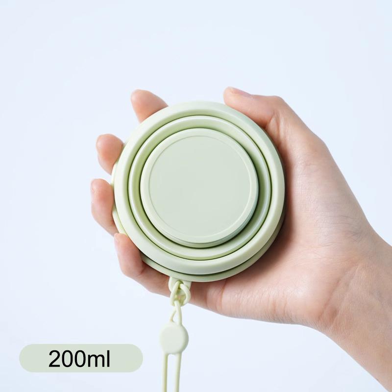 

250 мл складана силіконова чашка для кемпінгу на відкритому повітрі, чашка для води з кришкою та кільцем для підвішування, портативна висувна чашка для полоскання рота для подорожей A