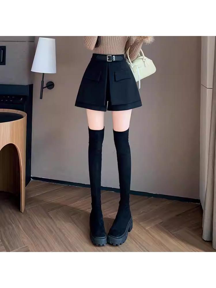 Women's High-Waisted A-Line Skort: 2026 Spring/Summer Fashion, Two-Piece Design, Wide-Leg, Casual Shorts.
