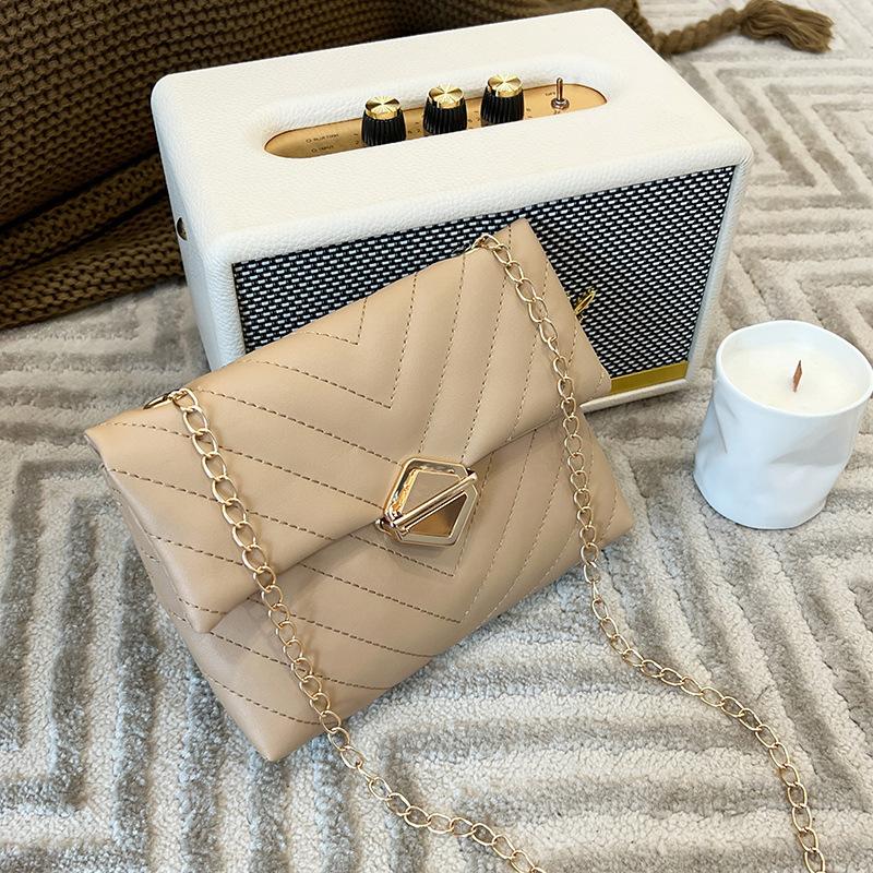 Chain bag women's premium sense bag women's bag niche design embroidery bag messenger bag bag women