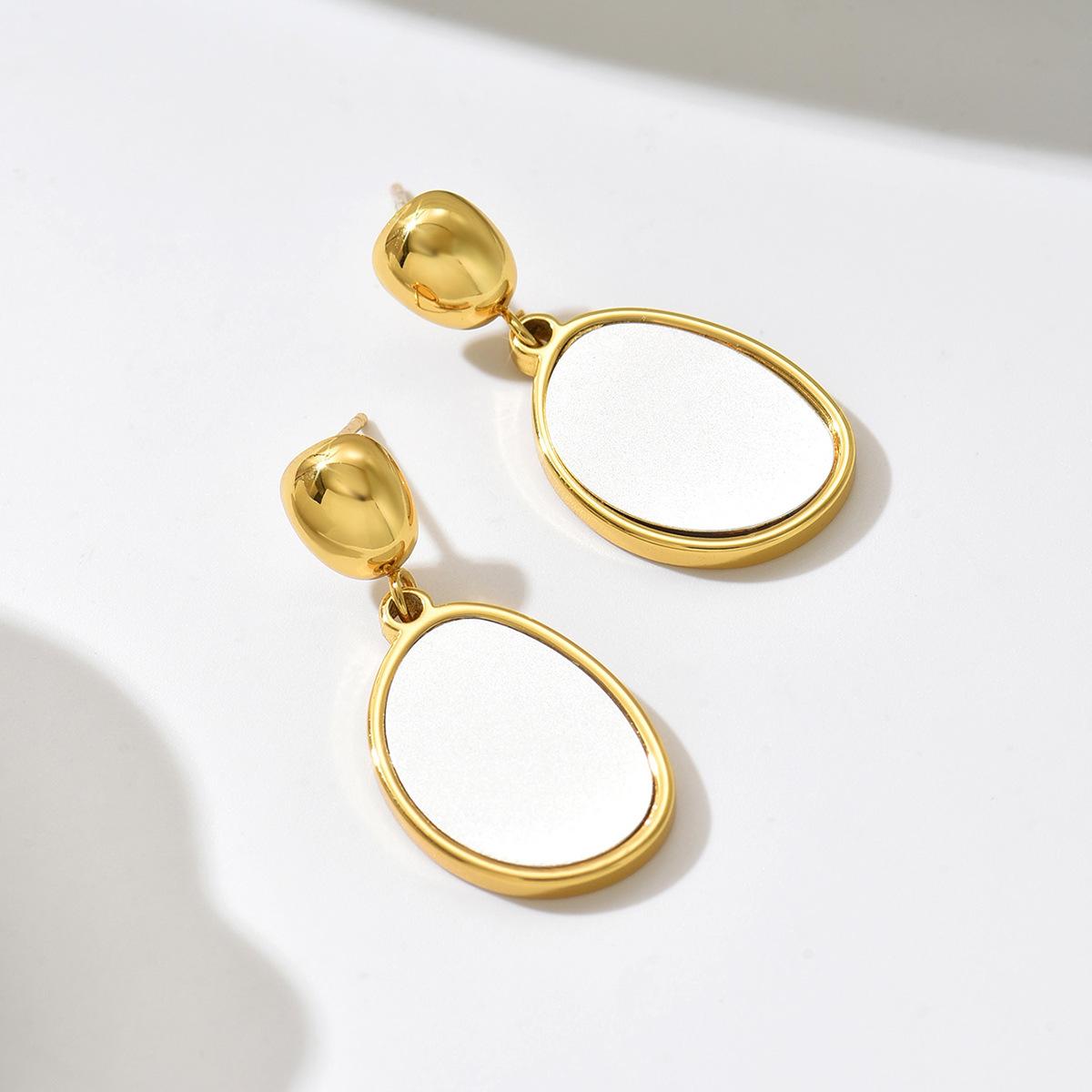 Golden Hoop Geometric Electroplated Stainless Steel Women s Commuter Earrings Simple Elegant All-Match Fashionable Ear Jewelry