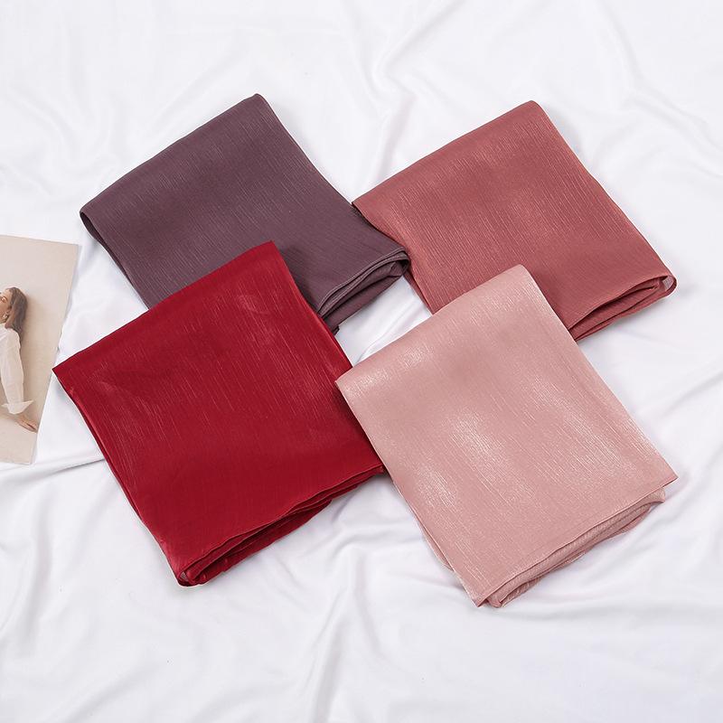 Dámský letní zářivý hedvábný saténový šátek - lehký, nemačkavý, jednobarevný