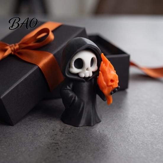Decorative Figurine for Kids Cute Grim Reaper Halloween Figurine, 3D Printed Spooky Little Niche Gift Horror Fans Statue with Flame Skull, Desktop