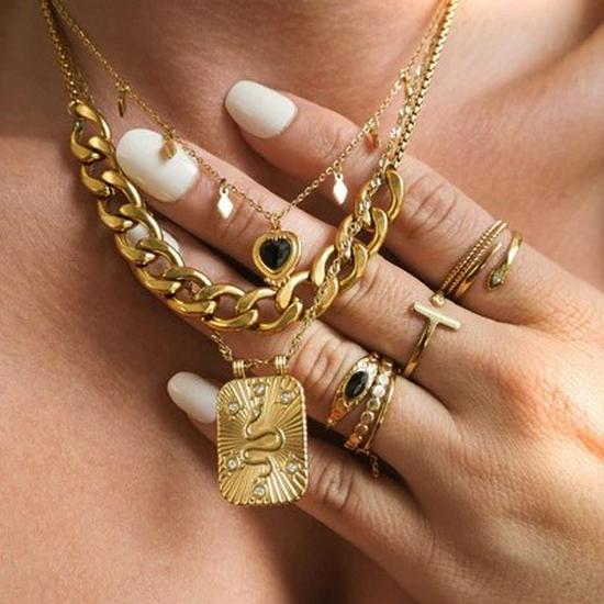 Autumn/Winter Stainless Steel Necklace: Women's Hip-Hop Light Luxury Niche Sweater Chain, Trendy European & American Design.
