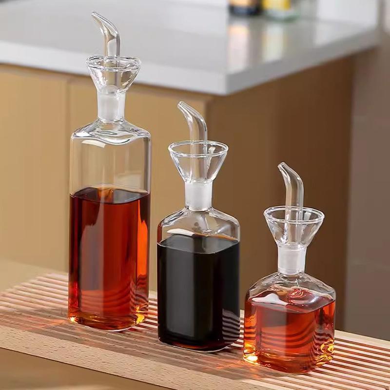 

Glass Soy Sauce & Vinegar Bottle for Kitchen – Refillable Seasoning Jar for Sesame Oil & Cooking Wine Small Glass Seasoning Bottle