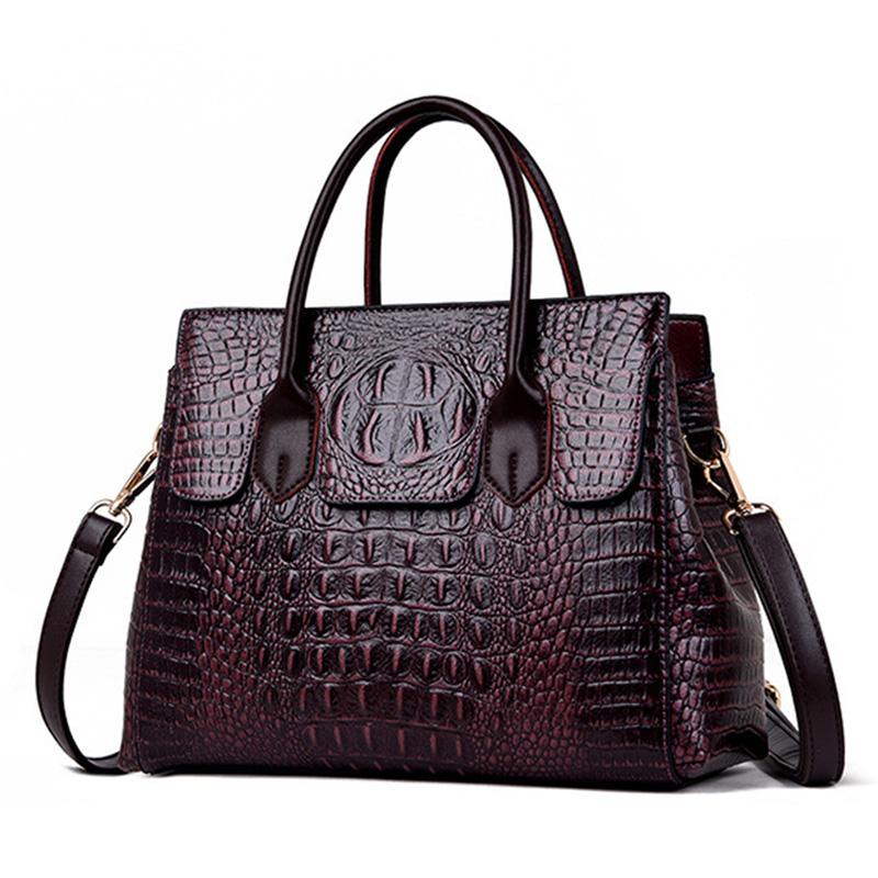 2025 New Fashion High-end Crocodile Leather Women Handbag Large-capacity Waterproof Lightweight Messenger Bag Temperament Commuter Shoulder Bag