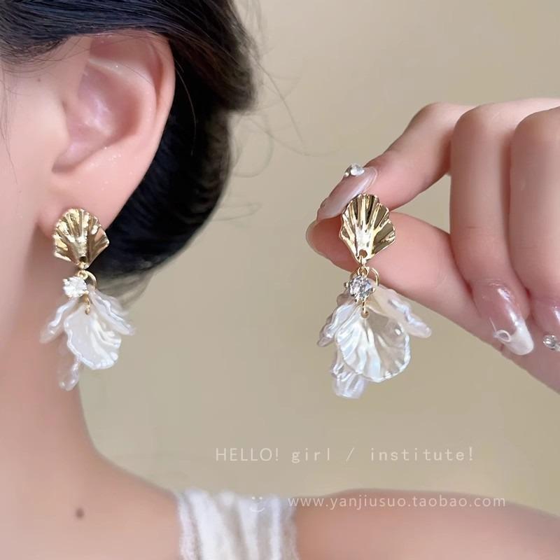 S925 silver needle zircon pearl earrings women's light luxury niche high-end butterfly stud earrings versatile temperament earrings