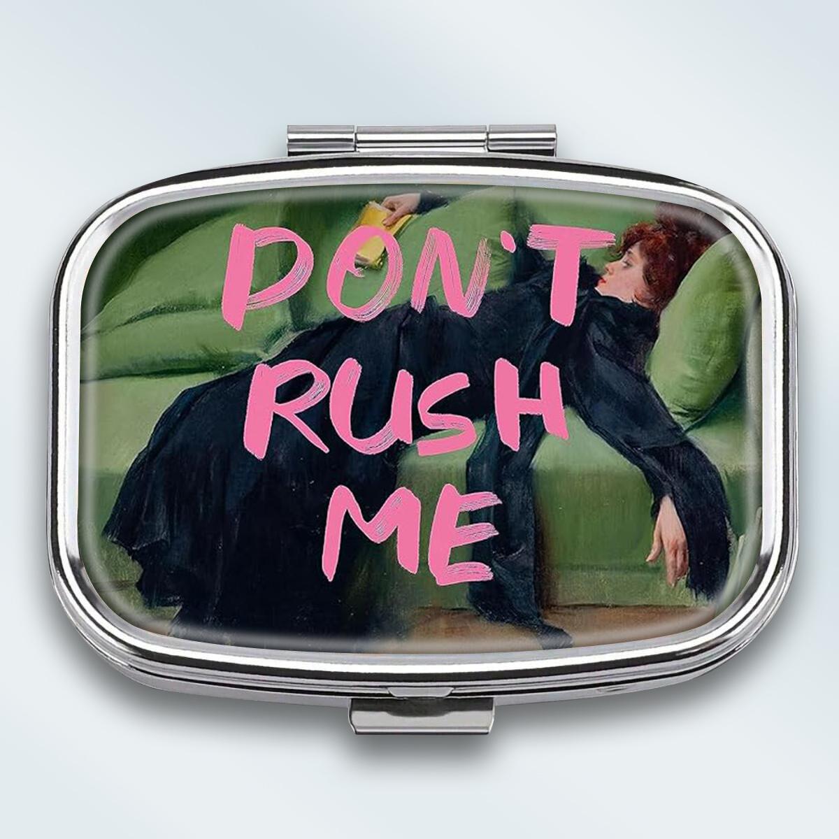 

Portable Pill Box with 2 Compartments, Mini Metal Medicine Organizer Case, Cute Printed Pill Container for Vitamins, Pills, Jewelry, Travel, Daily Use різнокольоровий