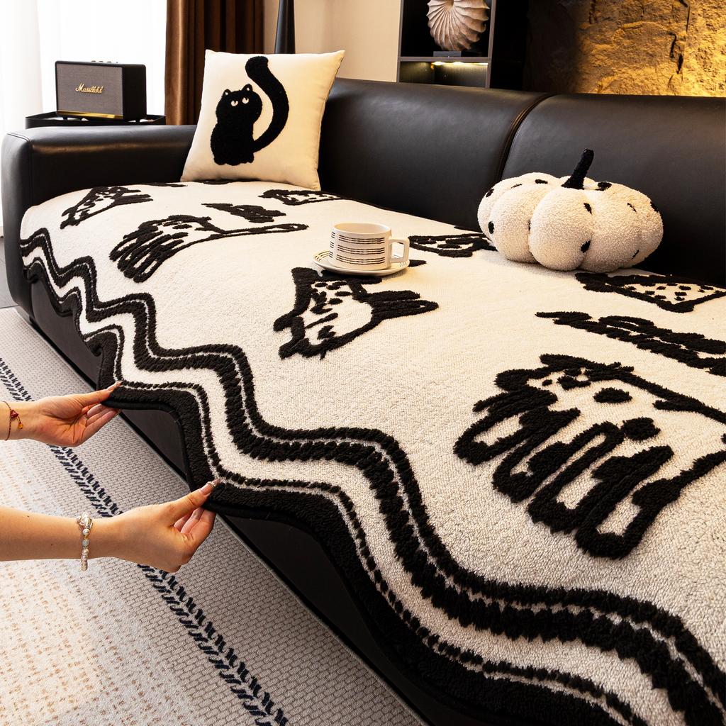 Winter Plush Non-Slip Cute Pattern Sofa Throw Cover Cartoon Dog Sofa Cushion Soft Fuzzy Furniture Protector Couch Pad Mats